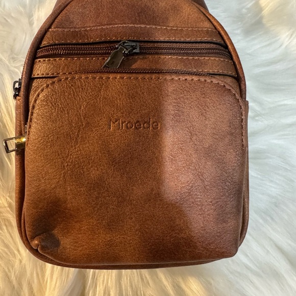 Brown Sling Bag Crossbody Bag For Women - Picture 7 of 16